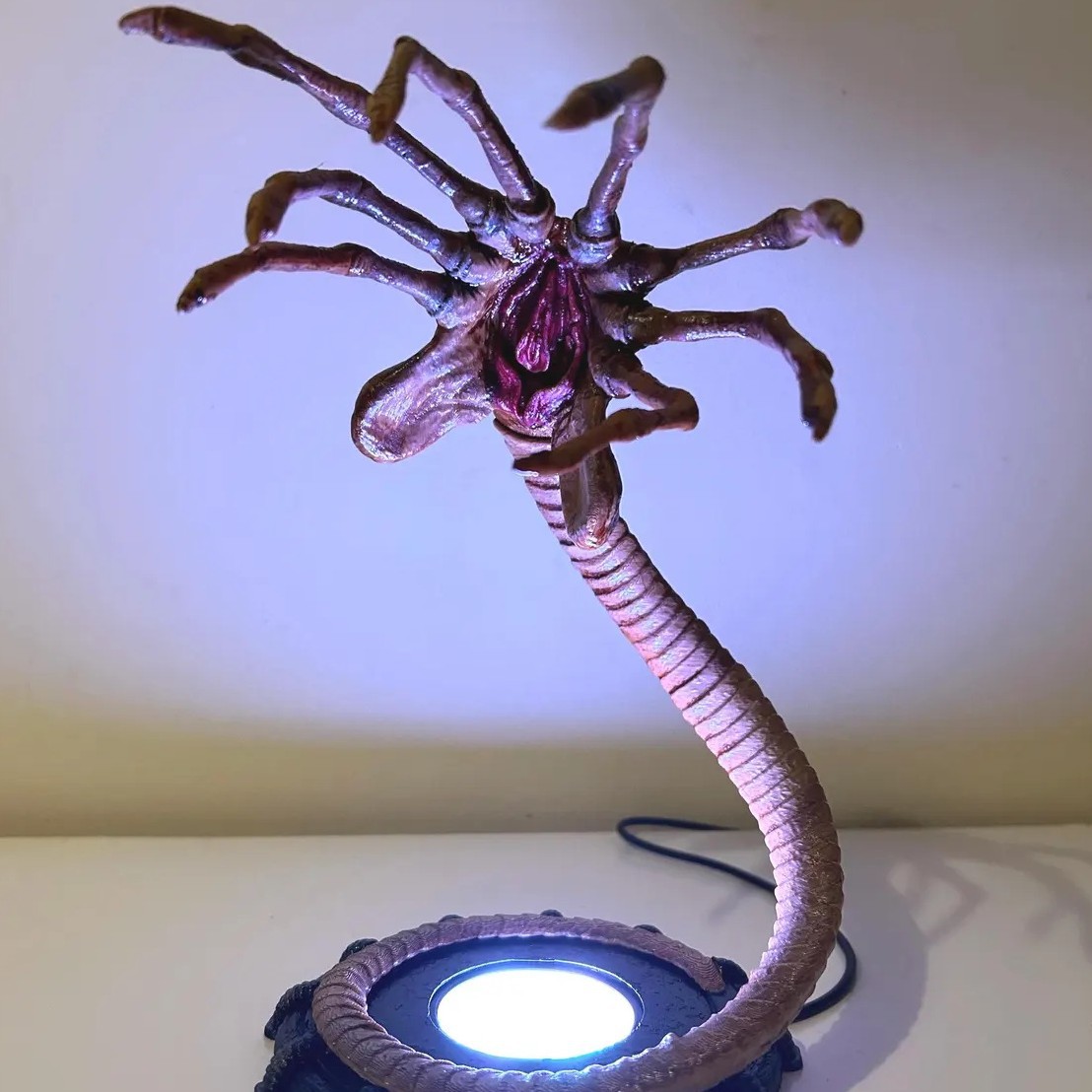 Alien Facehugger Lamp Nightlig - Lighting Decor For Home ulasan dan harga
